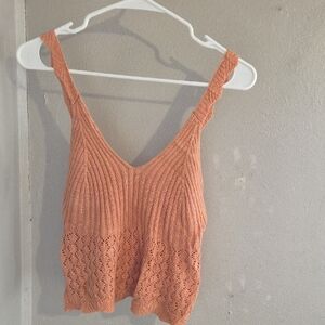 Women's Cropped Top Eyelet Pattern